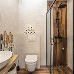 2 Bedroom Amazing In Apartment