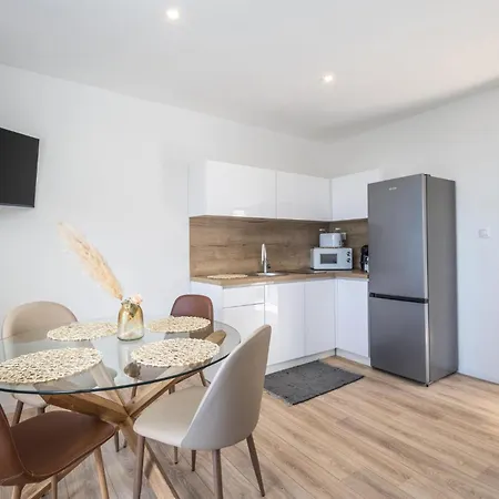 2 Bedroom Amazing In 드라말리