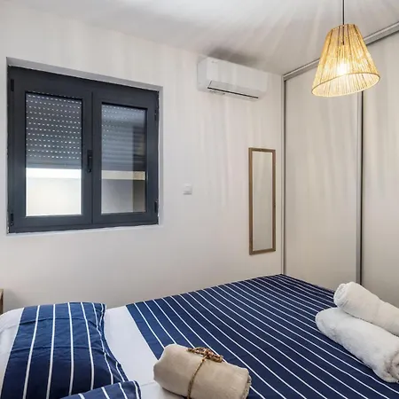 Apartment Cozy In With Wifi